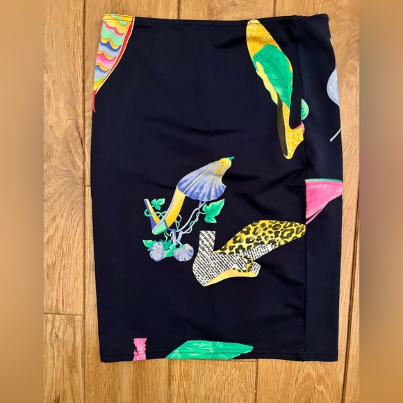 Vintage Leonard Paris print mini skirt - Picture 2 of 5